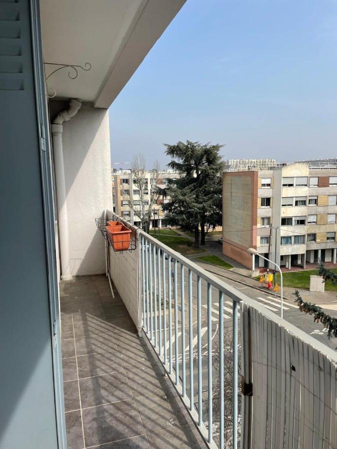 Le Parilly- Appartement 3 Chambres-Parc Parilly Bron Εξωτερικό φωτογραφία