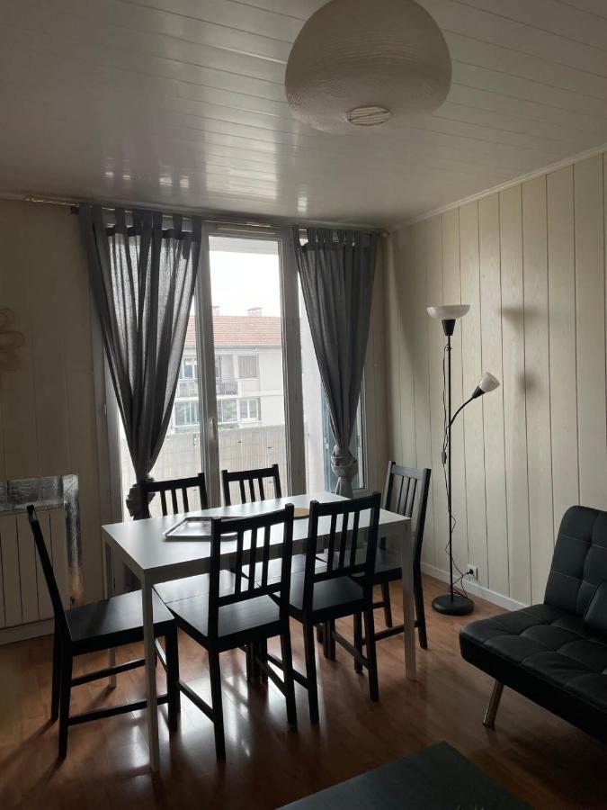 Le Parilly- Appartement 3 Chambres-Parc Parilly Bron Εξωτερικό φωτογραφία